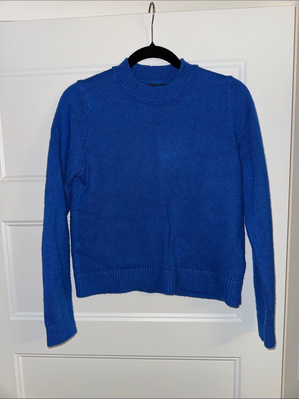 Banana Republic Blue Crewneck Women’s Sweater